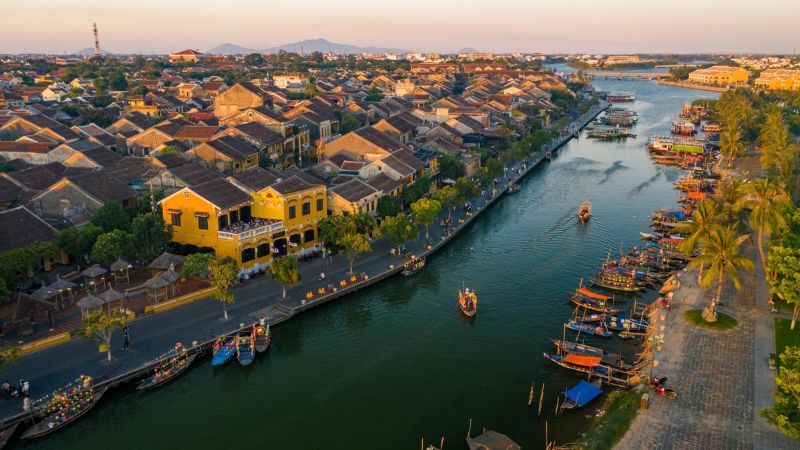 Tour du lịch Hội An trọn gói giá rẻ bao gồm vé máy bay