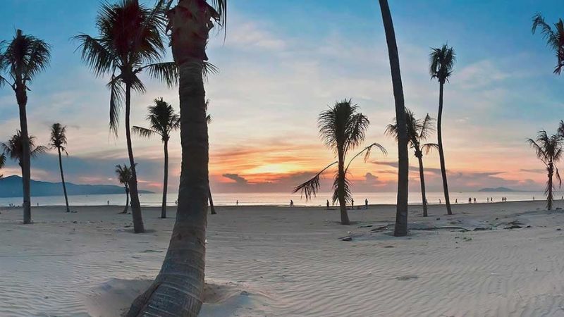 Bãi Biển Bắc Mỹ An 