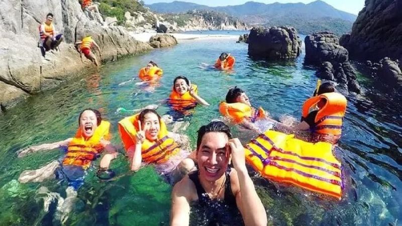 Du lịch đảo Robinson Nha Trang