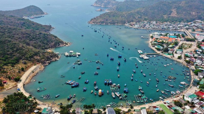 Vịnh Vĩnh Hy Nha Trang