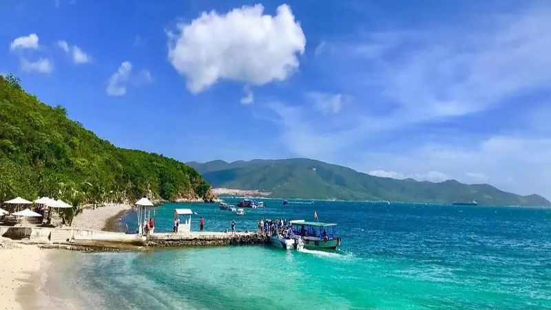 Bãi Tranh Nha Trang: Điểm đến hấp dẫn không nên bỏ lỡ