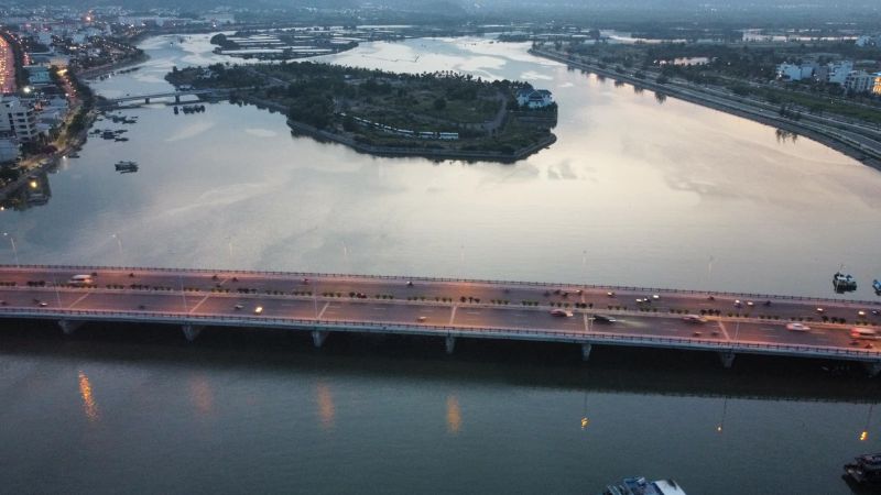 Cầu Bình Tân Nha Trang: Địa điểm sống ảo siêu hot