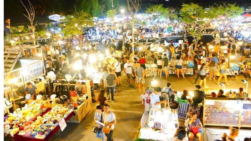 Chợ đêm Nha Trang Trần Phú: Thiên đường ẩm thực và mua sắm về đêm