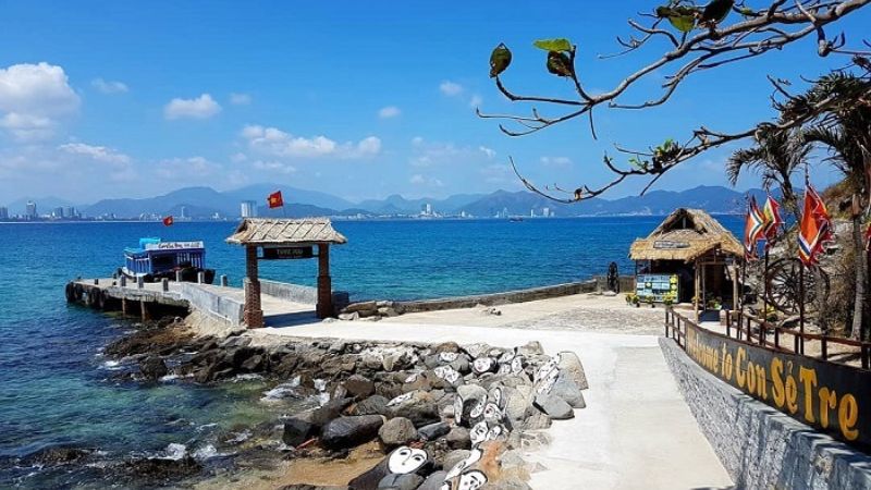 Con Sẻ Tre Nha Trang: Hòn đảo tre độc đáo không thể bỏ lỡ
