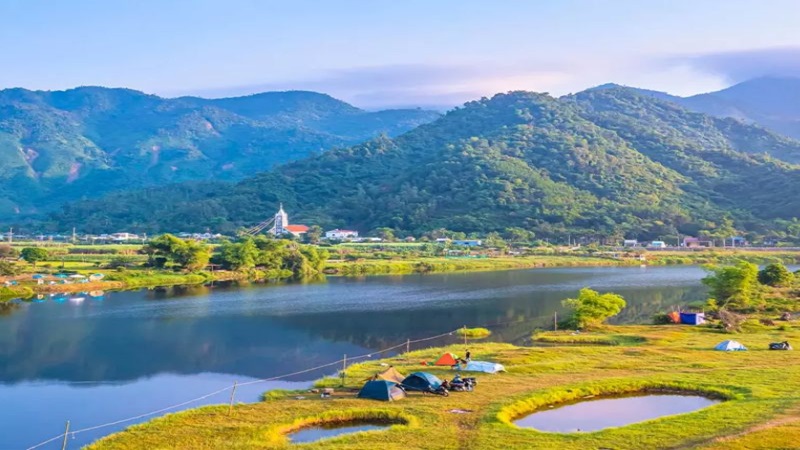 Sông Cu Đê Đà Nẵng-Điểm Đến Sinh Thái Hấp Dẫn Giữa Lòng Hòa Bắc